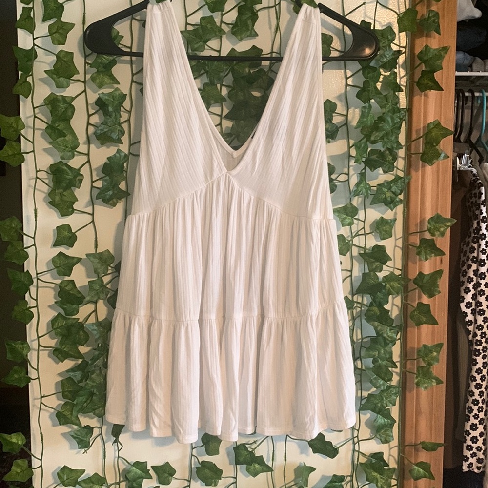white tank